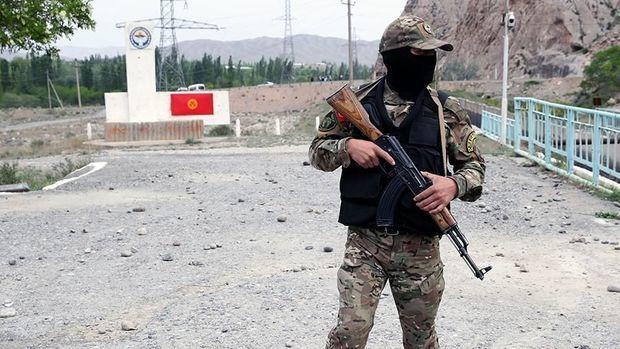 Qırğızıstan və Tacikistan orduları sərhəddən geri çəkilib